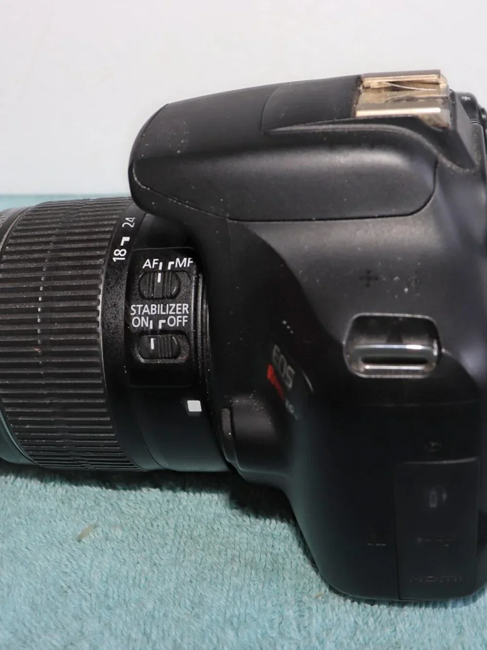 Canon EOS Rebel T6 DSLR Camera w/ 18–55mm Lens Battery, Charger Tested Works